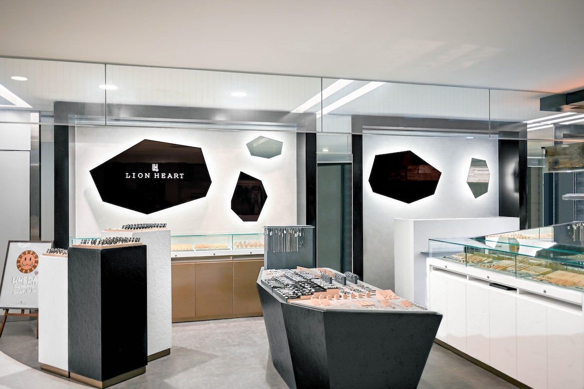 阪急メンズ大阪店の店舗画像