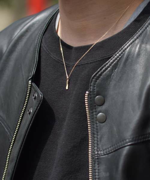 メンズアクセサリーブランドライオンハートのシンプルで大人っぽいk10素材のゴールドプレートネックレス