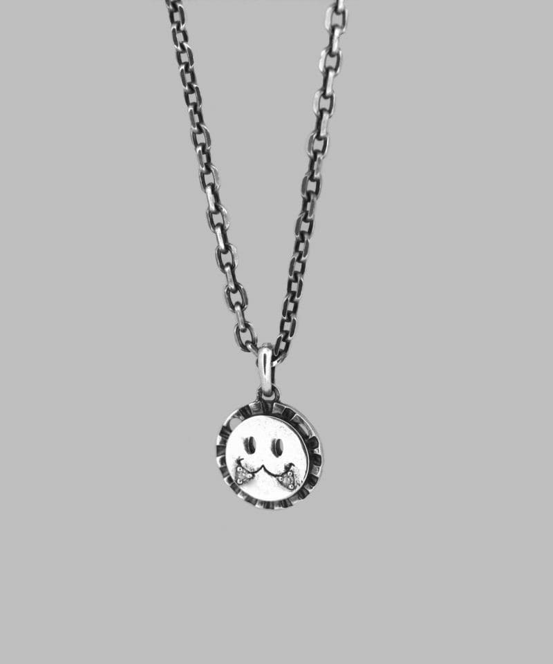 メンズシルバーアクセサリーブランドライオンハートのLEOシリーズライオンをアイコニックにしたのネックレス