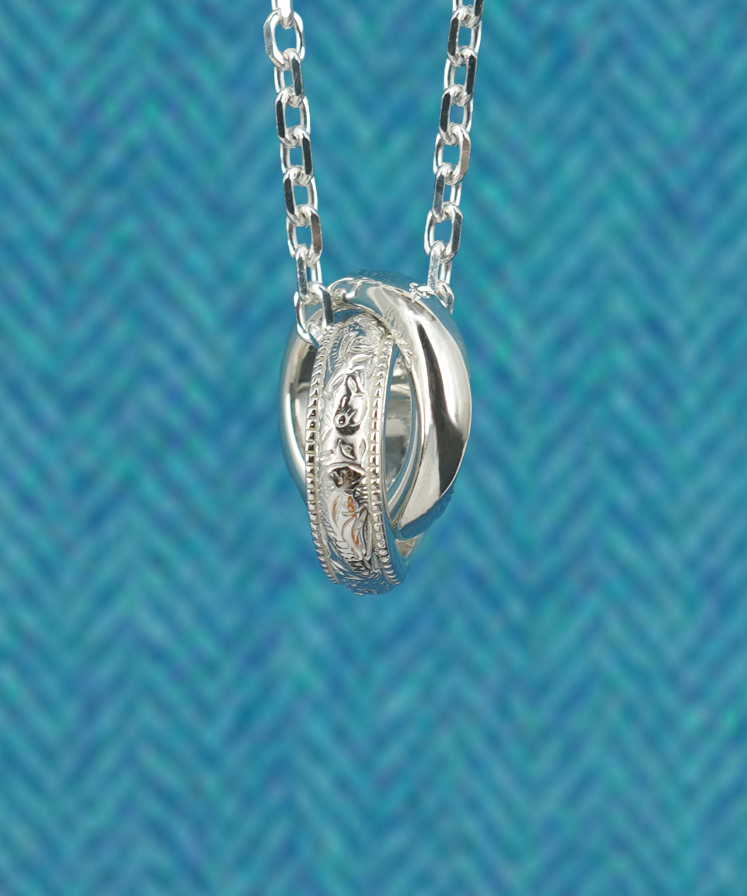 Elegance Heritage W Ring Necklace(YG)