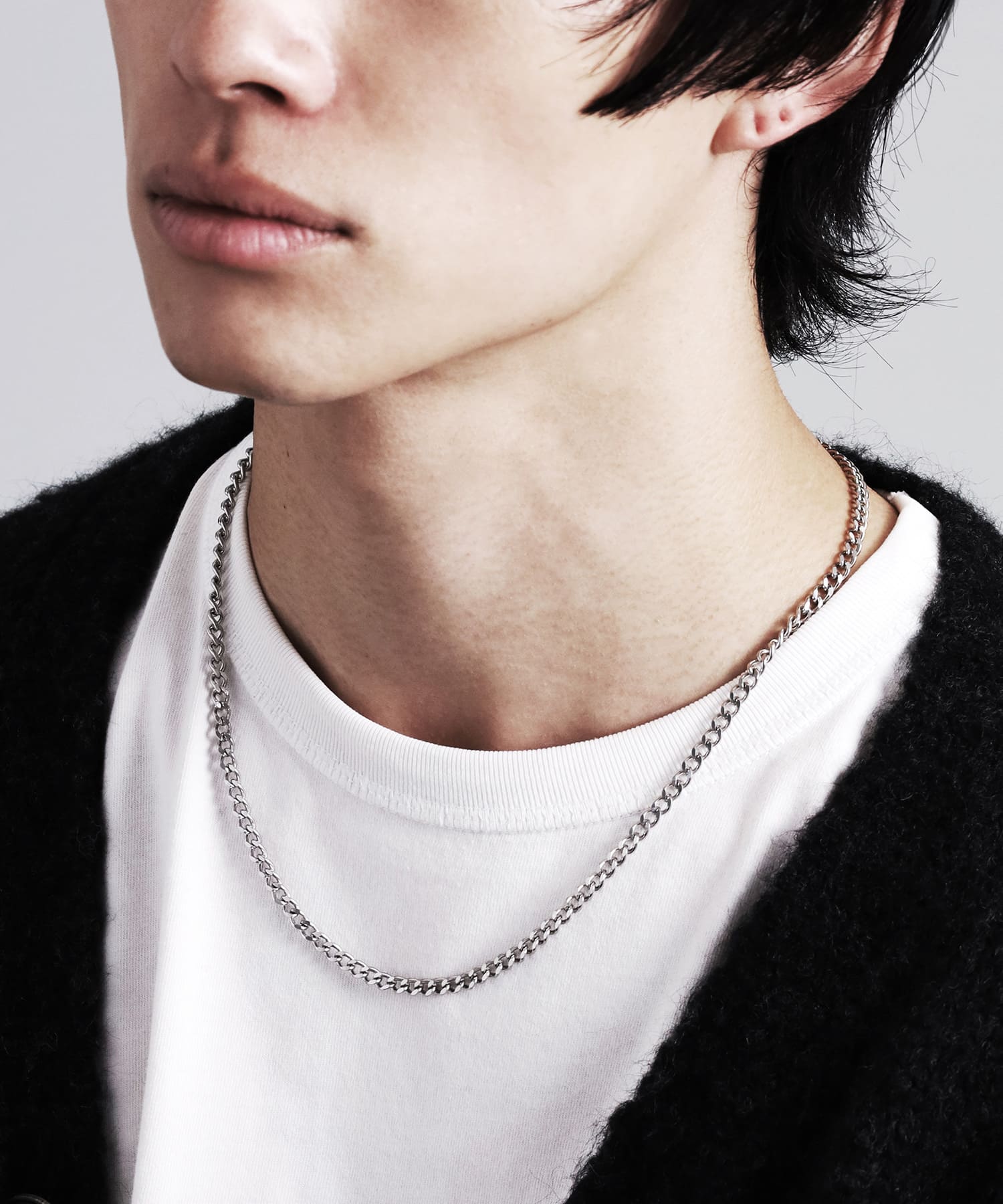 チェーンネックレス