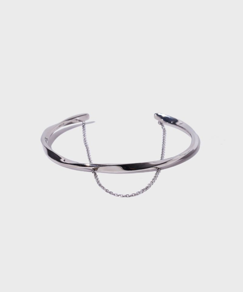 『JUNON(ジュノン)2025年6・7月合併号』俳優の七海ひろきさん着用LHME(エルエイチエムイー)のバングル掲載情報