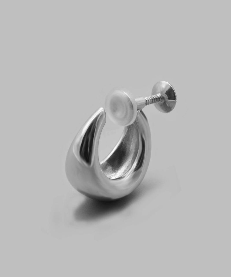 『CanCam(キャンキャン)2025年11月号』timeleszの橋本将生さん着用LION HEART(ライオンハート)のイヤリング掲載情報