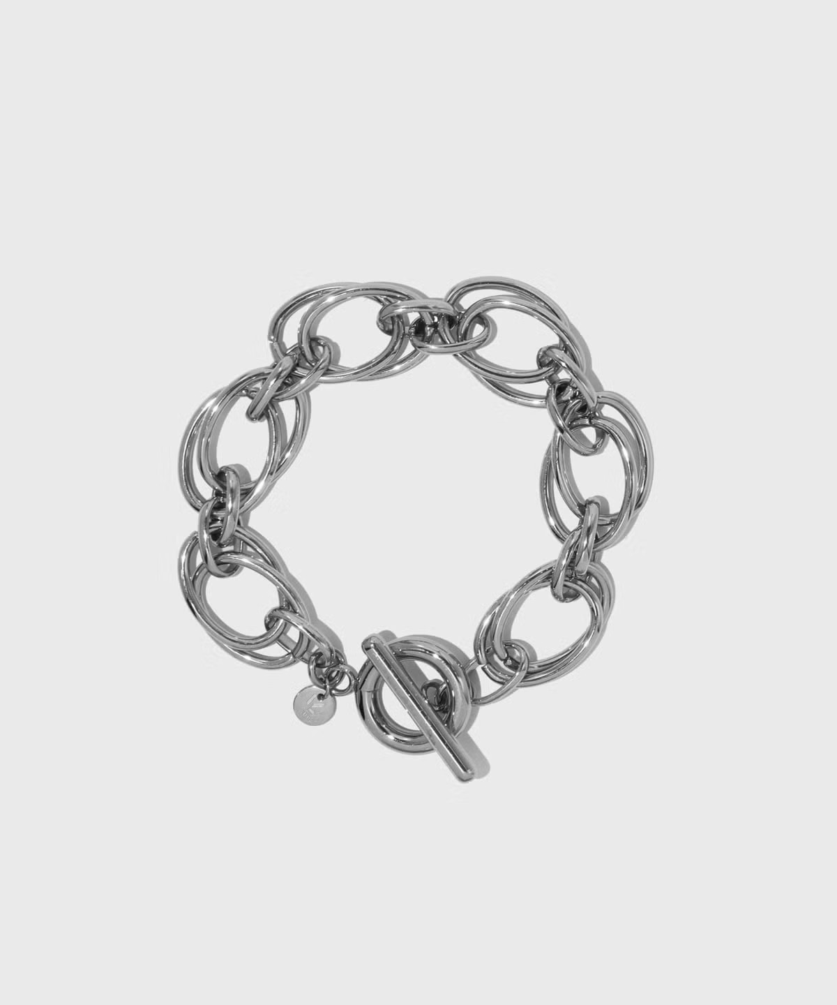 『mini(ミニ) 2026年5月号』俳優の鳴海唯さん、莉子さん、SAY MY NAMEのHITOMIさん着用LHME(エルエイチエムイー)のリング、ブレスレット掲載情報